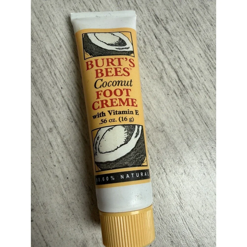Burts Bees 5 Pcs Set Citrus Scrub Hand Salve Body Oil Coconut Foot Cream
